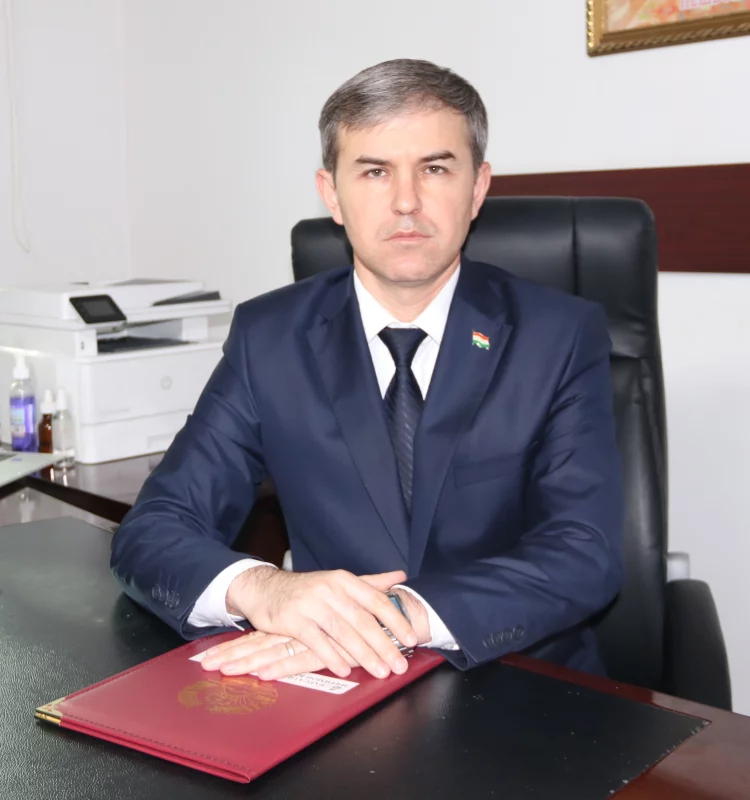 ПЕРВЫЙ ЗАМЕСТИТЕЛЬ ДИРЕКТОРА - КУРБОНЗОДА УСМОНАЛИ КУРБОН