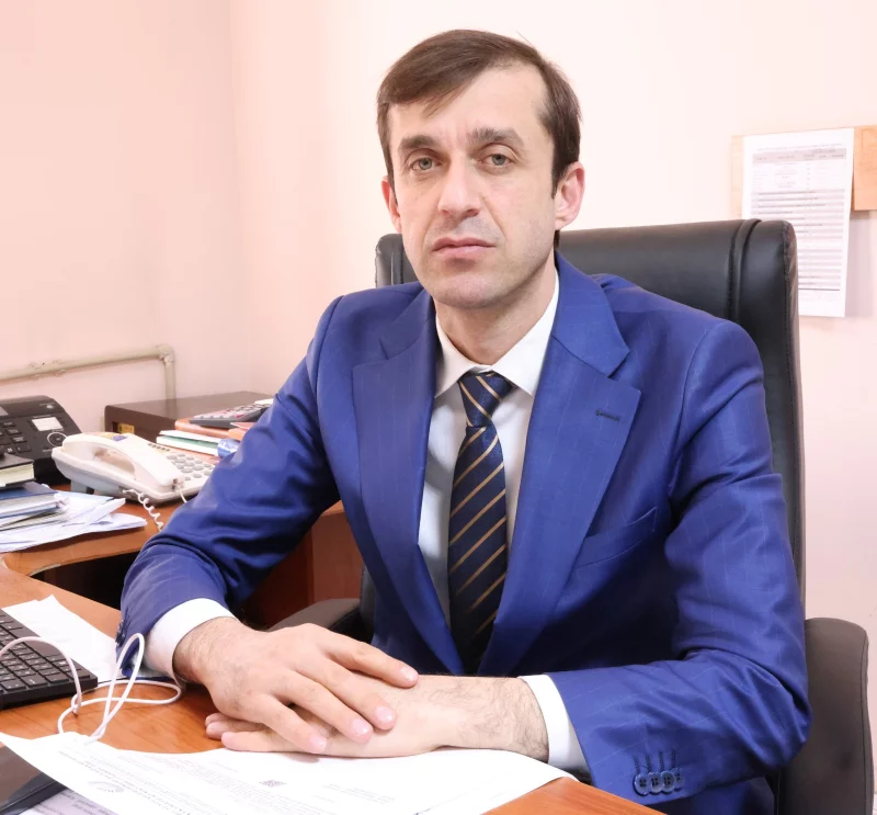 Начальник Управление обиспичение политика социальново страхование и пенсии - Курбонзода Мухаммад